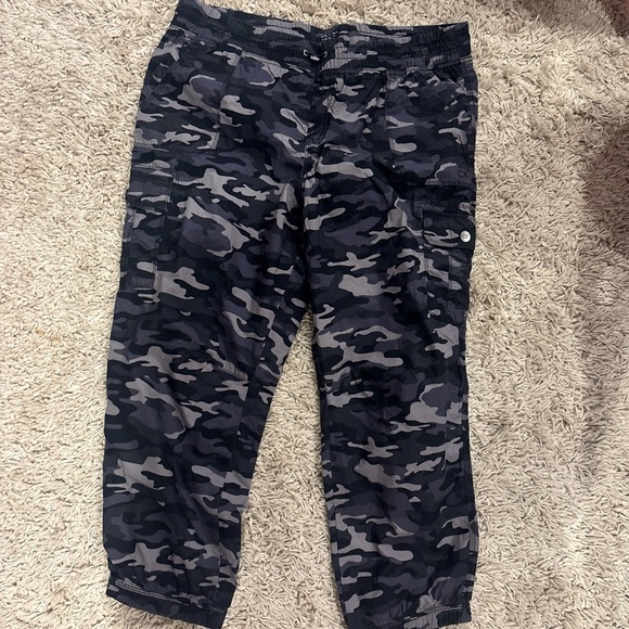 Calvin Klein Black Camouflage Joggers NWT - Picture 1 of 7